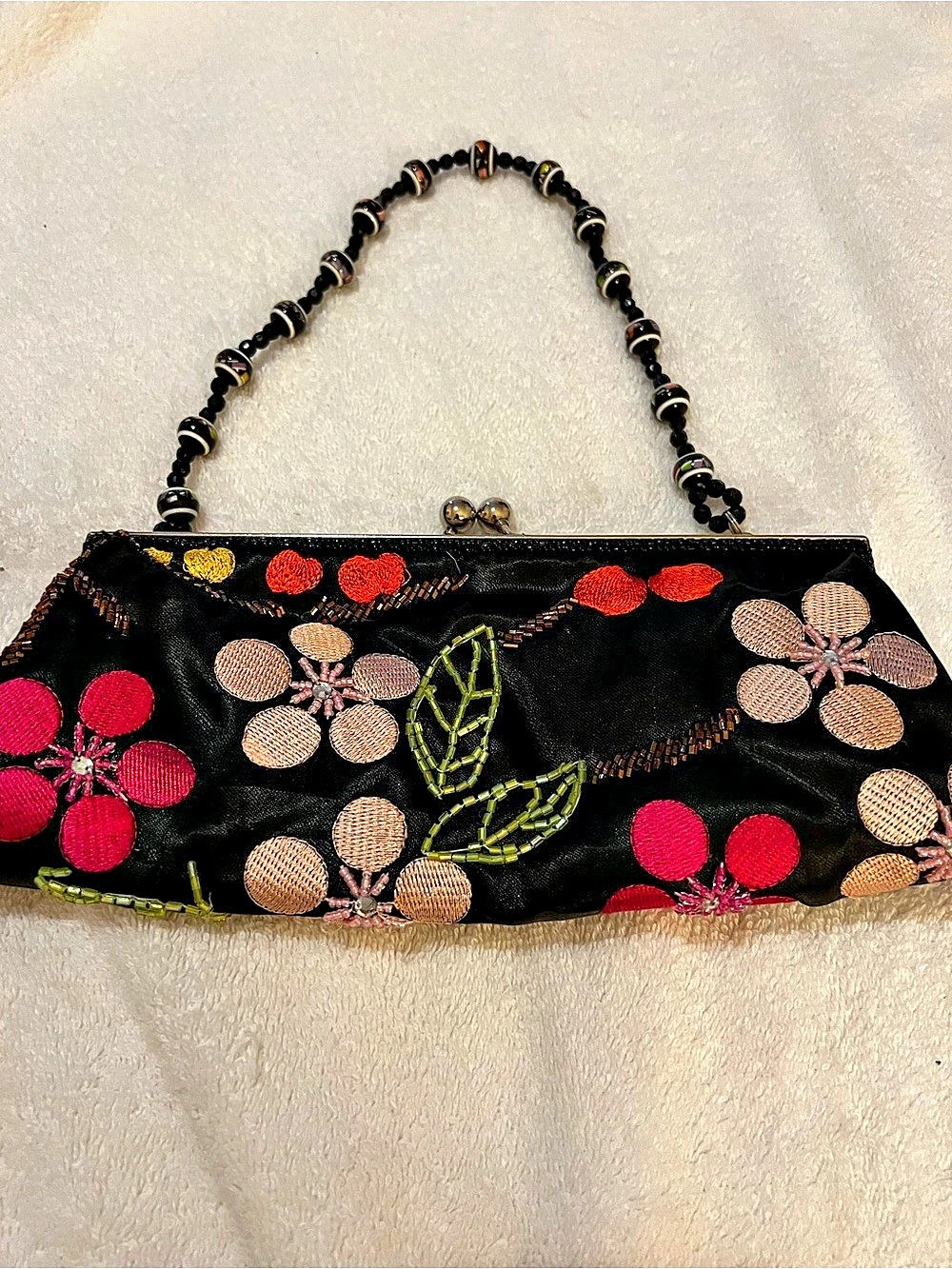 2000s-era Bijoux Terner beaded satin kiss-lock clutch